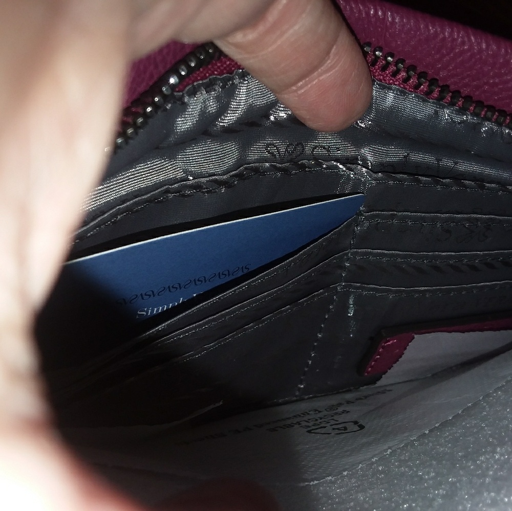 NWT Vera Wang Wristlet - Picture 5 of 7